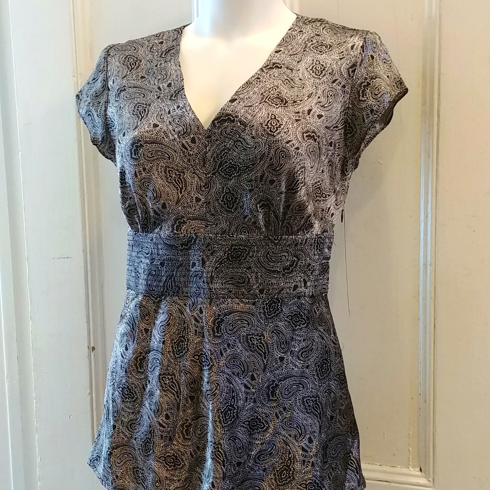 Gloria Vanderbilt Short Sleeve Paisley Tie Waist Blouse